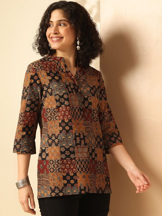Ethnic Motifs Printed Straight Kurta