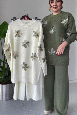 3D Floral Appliqué Knit Co-ord Set 🌸 Available in Green & White