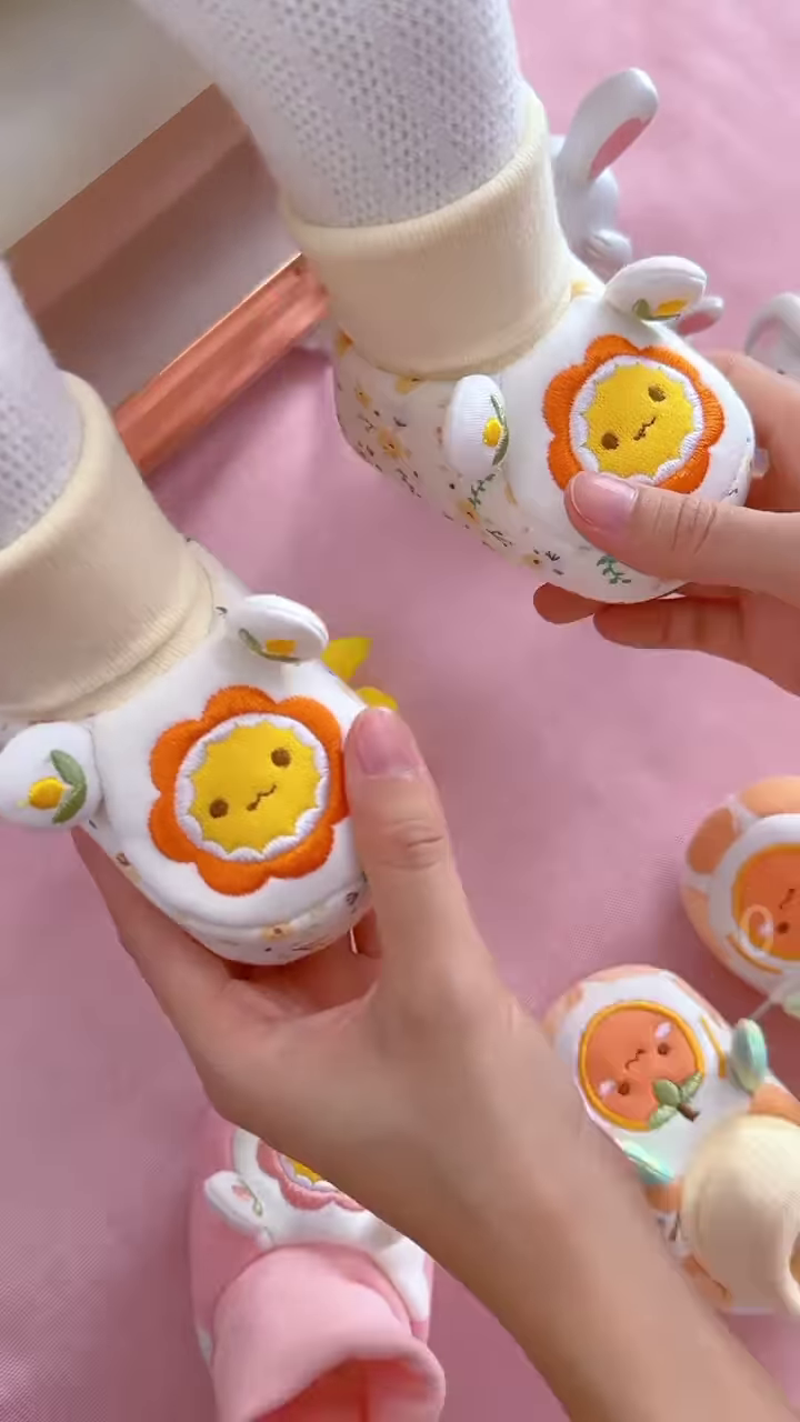 Flower-Faced Plush Toys 🌸🧸 With Embroidered Details & Dress-Up Appeal – Multi-Color Variants - Image 5