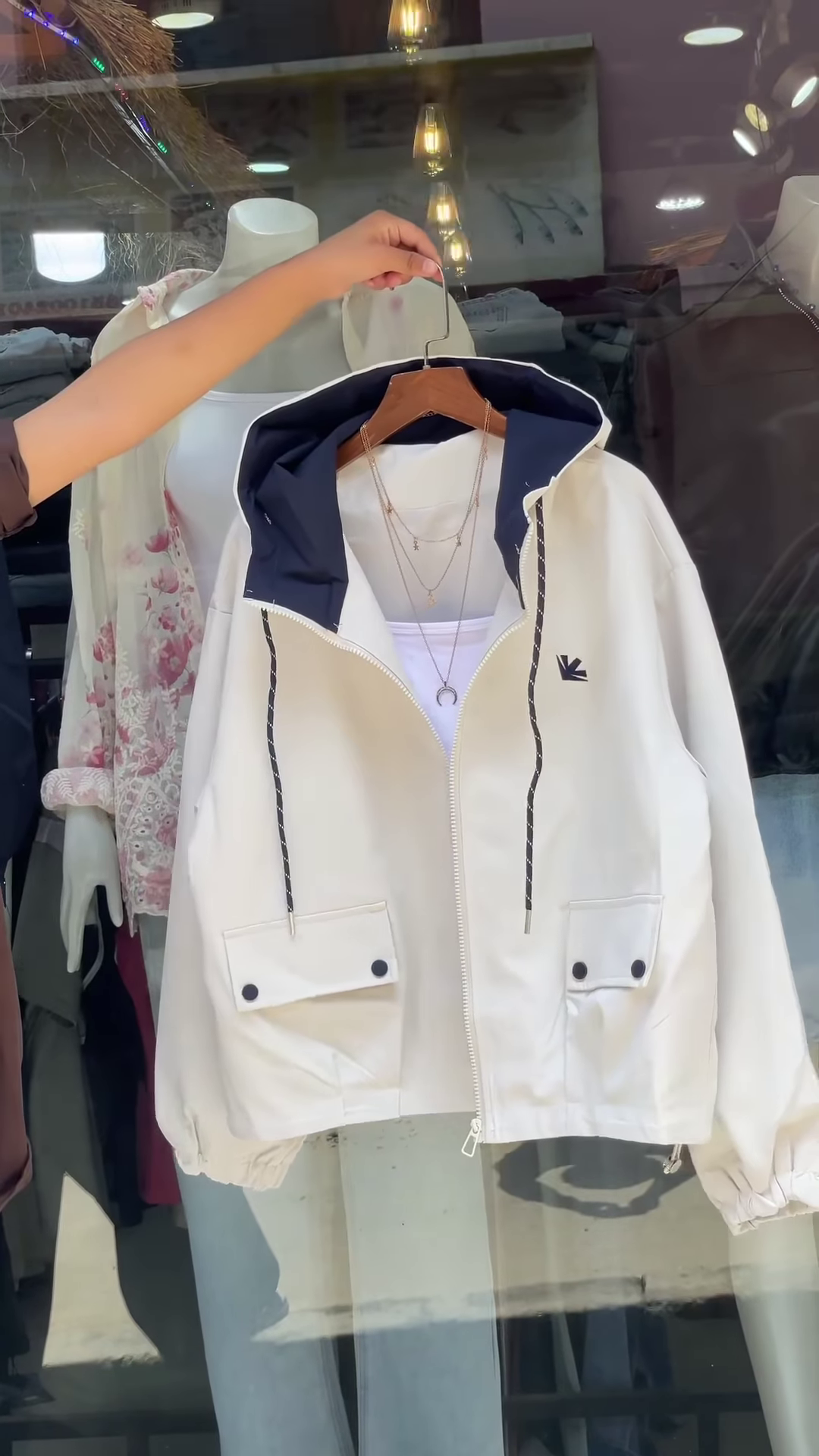 Contrast-Hood Zip-Up Jackets 🧥🎨 – Navy, Red & White Variants with Layered Styling