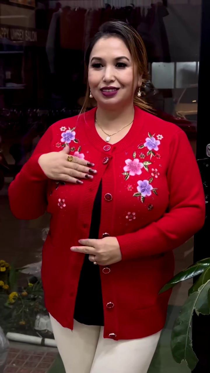 Floral Embroidered Button-Up Cardigans 🌸🧥 – Available in 10 Vibrant Colors with Pocket & Textured Detailing - Image 6